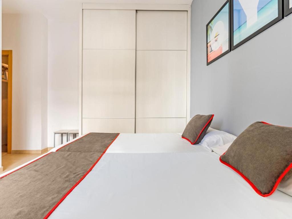 Luxury apartments puerto valencia hab2
